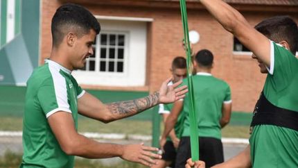 Quinteros fue el que más veces defendió el lateral izquierdo. Quinteros fue el que más veces defendió el lateral izquierdo.