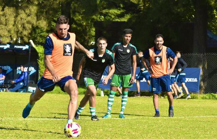 Giordana abrió el camino con un gol de penal.