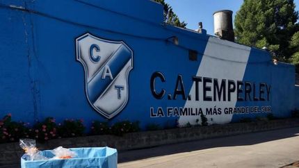 Hay cajas para dejar las colaboraciones. Hay cajas para dejar las colaboraciones.
