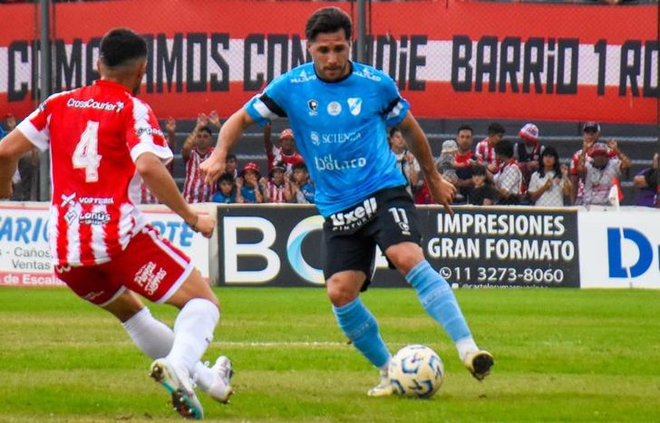 Federico Milo se lesionó en el empate entre Temperley y Talleres.