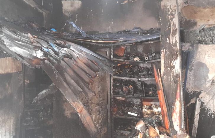 Un taller quedó completamente destruido.