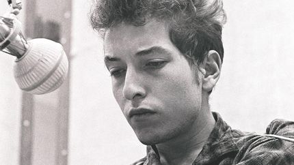 Bob Dylan publica grabaciones de su juventud.