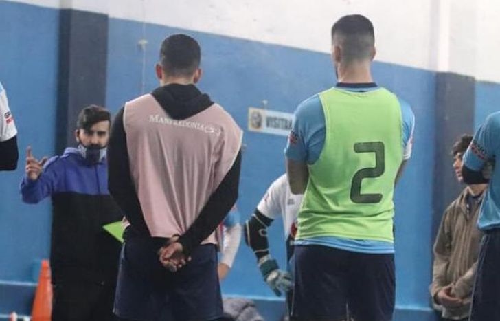 El equipo sureño perdió frente a la UAI Urquiza.