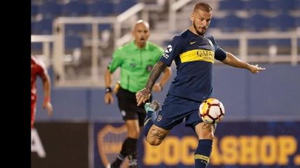 Darío Benedetto, el goleador que regresa a la titularidad en Florencio Varela.