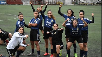 ellas tambien se van de gira