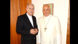 El Obispo de Lomas, monseñor Jorge Lugones, se reunirá con Francisco.