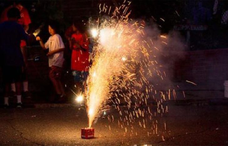 el 70% de los accidentes es por mala manipulación de pirotecnia.