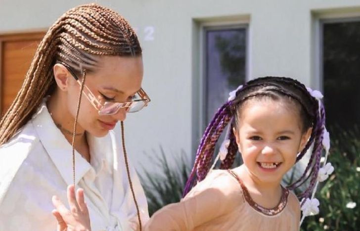 La Joaqui y su hija menor.