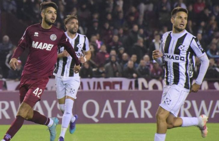 El Flaco López a un paso de irse a Brasil.