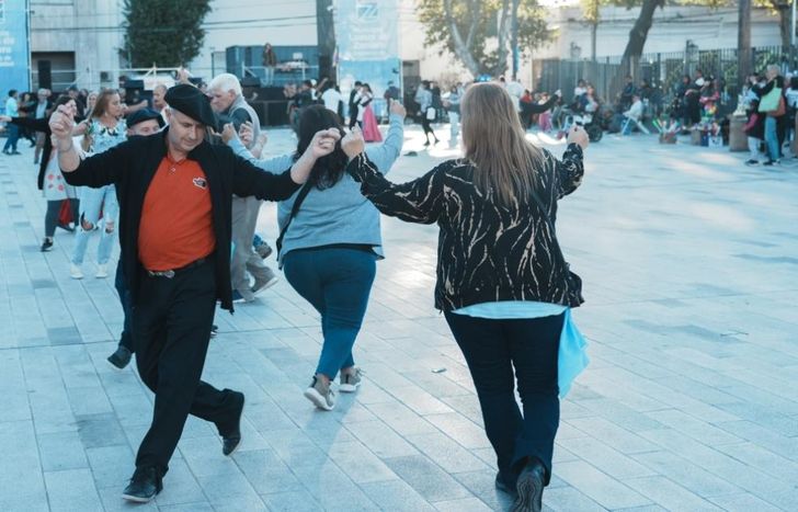Un encuentro para celebrar la identidad nacional.