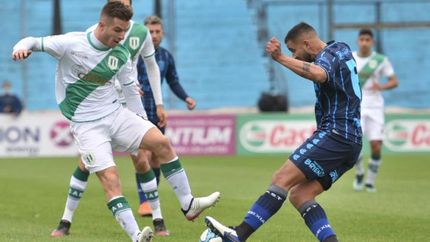 Galoppo va en busca de la salida de un rival.