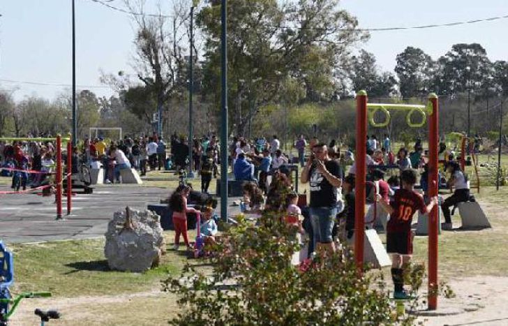 Los parques de Lomas, cada año, más concurridos a partir de la primavera.