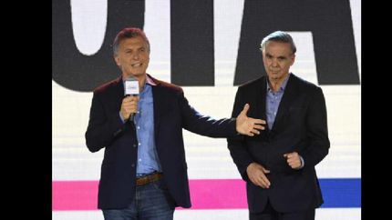 Estamos más juntos que nunca por esa Argentina que todos soñamos”.