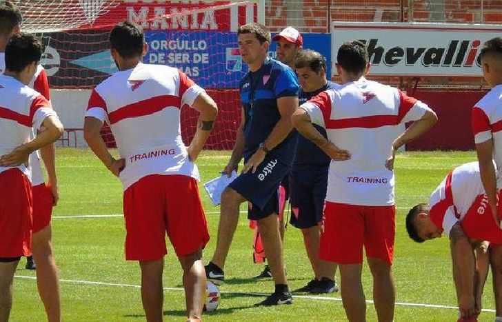 El Milrayitas se presentará en Cardales frente a Emelec en uno nuevo partido de preparación.