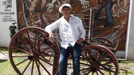 Héctor es un gaucho de pura cepa.