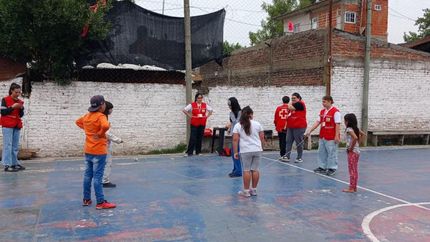 Diario La Unión | Los voluntarios de la Cruz Roja estuvieron presente colaborando con el festejo.