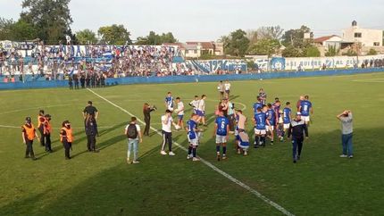 Fue una tarde agitada en el Francisco Boga.