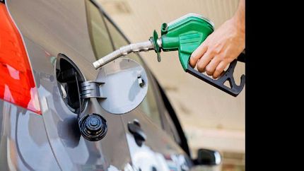 no hay motivos para que aumente el combustible en agosto