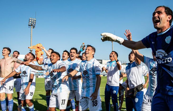 Gimnasia y Tiro es el rival de Temperley en los octavos de final del Reducido.