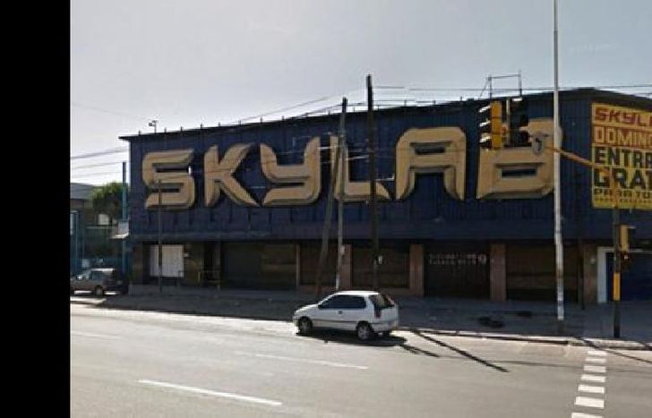 El crimen sucedió a unos 200 metros del local bailable.