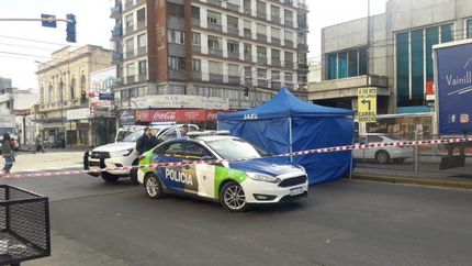 La Policía está trabajando en el lugar desde esta mañana.