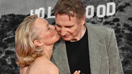 Pamela Anderson y Liam Neeson, a los besos. Pamela Anderson y Liam Neeson, a los besos.