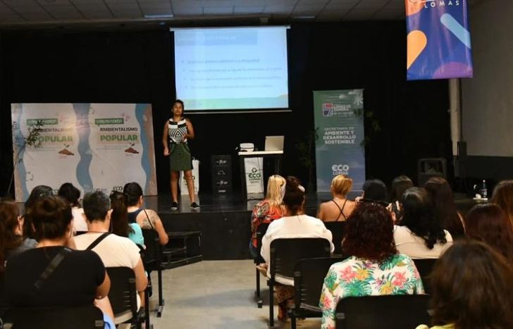 Encuentro de formación para educadoras de jardines comunitarios.