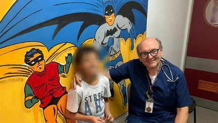 Por el mural, a Ruíz lo llaman el Batman del Gandulfo.