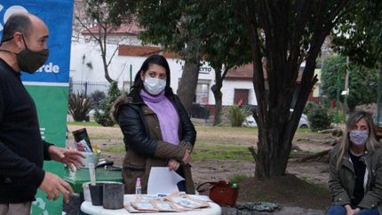 El programa arrancó en la Plaza Libertad.