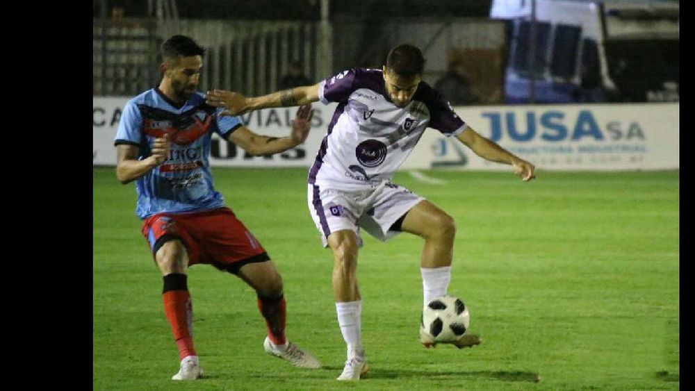 En Campana pasó poco y el resultado le cayó mejor al equipo de Adrogué.