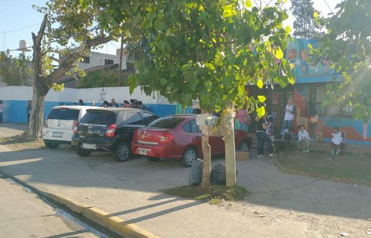 Los estudiantes tuvieron que ser evacuados de urgencia.