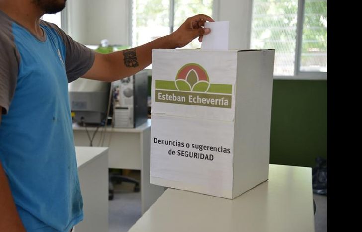 FOTO ARRIBA ECHEVERRIA 2