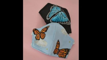 son de tela de algodón, con filtro incluido y pintados a mano.