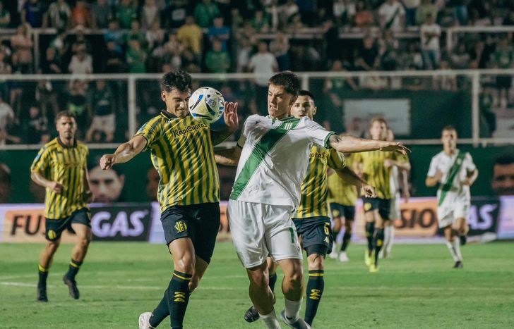 Banfield visita a Aldosivi en Mar del Plata.