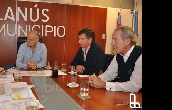 GRINDETTI REUNION CON AYSA