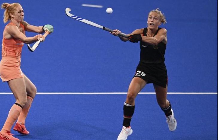 Argentina cayó ante Australia y jugará con Alemania.