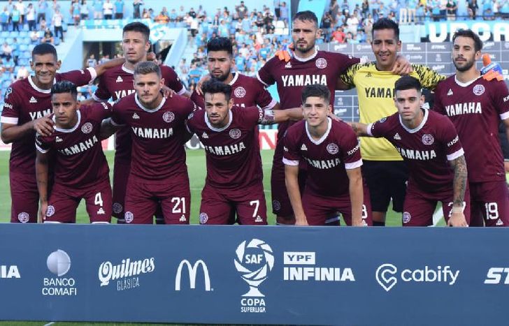 Lanús cayó en la ida y Zubeldía realizará tres cambios.