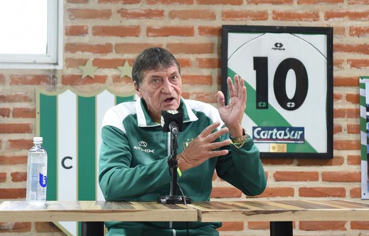 El emperador atraviesa su quinto ciclo como DT del Taladro.