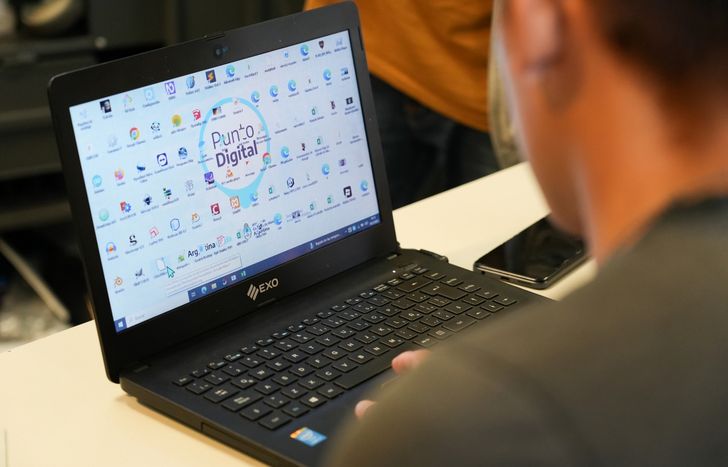 Lomas tiene un lugar para aprender sobre tecnología y herramientas digitales.