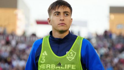 Julián Aude se formó y podría jugar en la Selección de Italia.