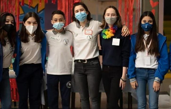 En 2021 fue la primera colecta que organizaron los alumnos de 2° año del colegio.