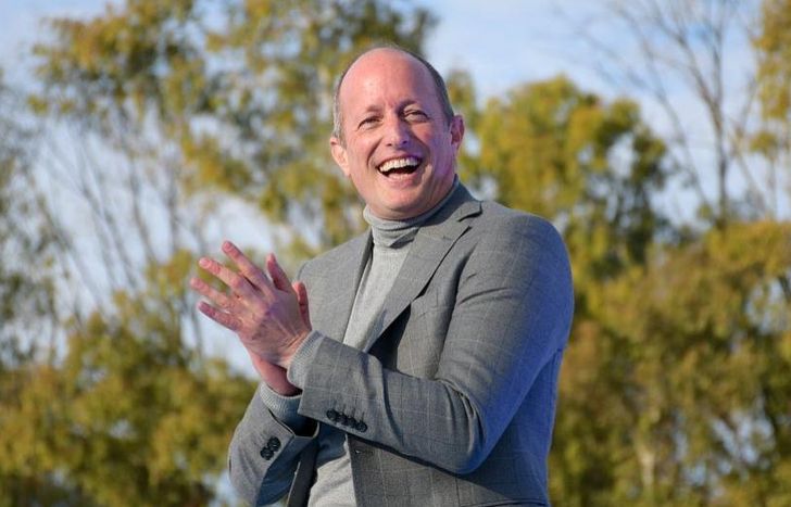 Martín Insaurralde saludó a los maestros en su día con un emotivo video.