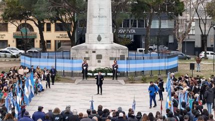 Federico Otermín encabezó las palabras al General San Martín.