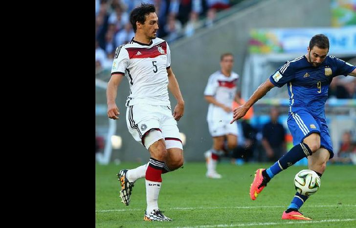 El gol errado con Alemania lo dejó marcado por las críticas.