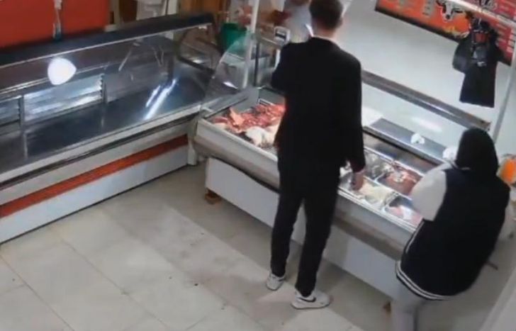 Los dos acusados quedaron filmados.