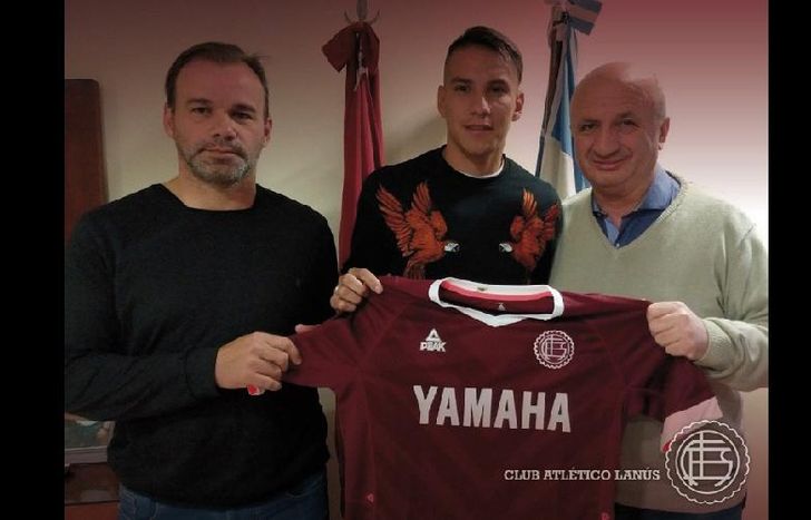En sus redes sociales, Lanús presentó a Auzqui como refuerzo.