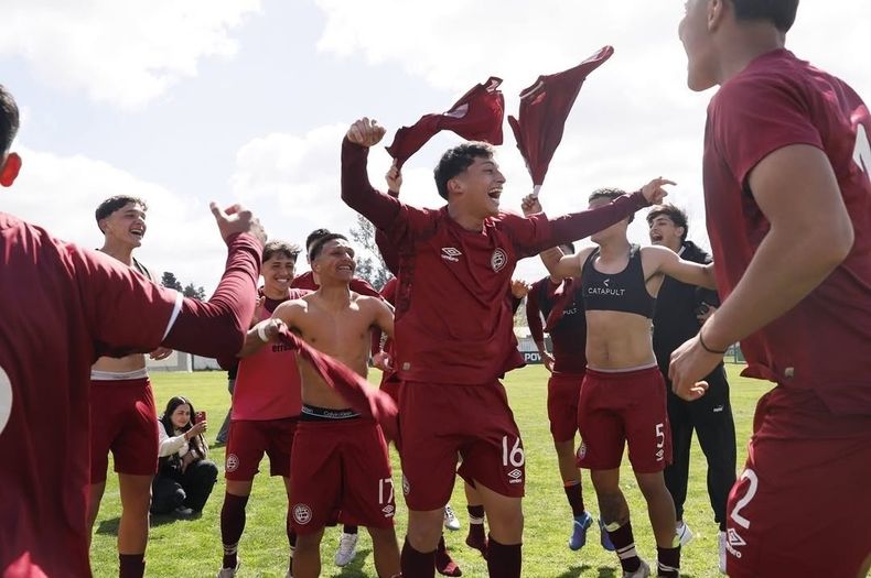 La Quinta le dio la única alegría a Lanús.
