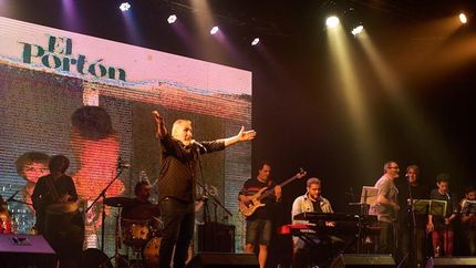 El Portón, en vivo.