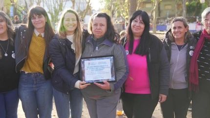 La primera y única feria en vigencia nacida en la plaza San Martín.
