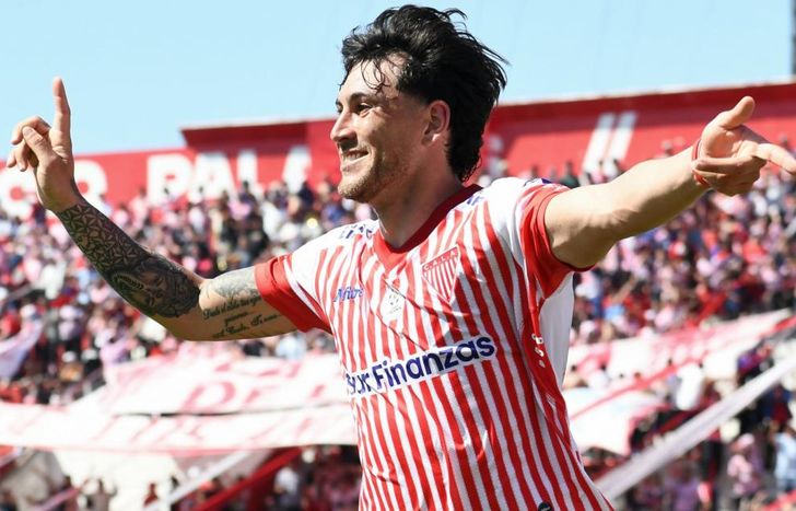 Asenjo es el goleador del Milrayitas en la Primera Nacional.